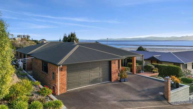 Now or Never - Serious Sellers, Need Sold!