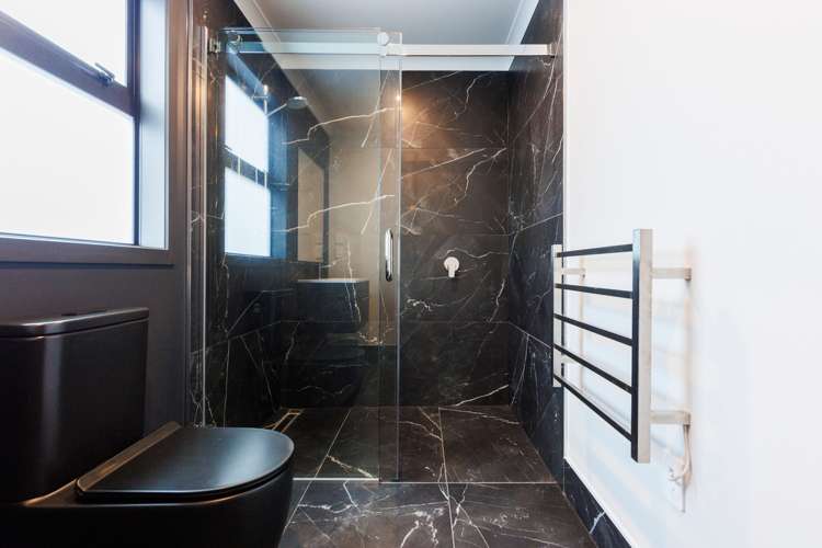 38 Fry Road Halcombe_9