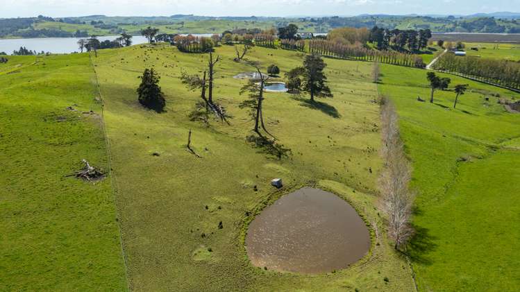 91 Beaver Road Wharehine_13