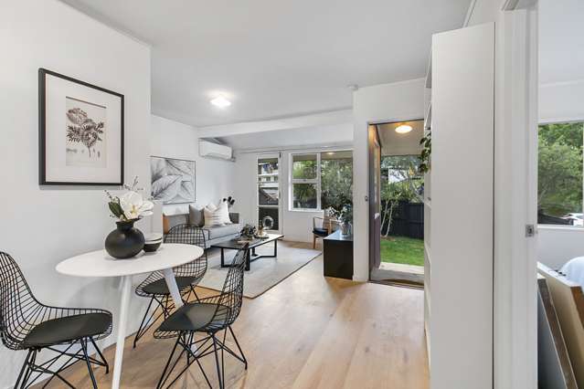 1/15 Don Croot Street Morningside_2