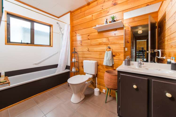 1/94 Beach Road Te Atatu Peninsula_8