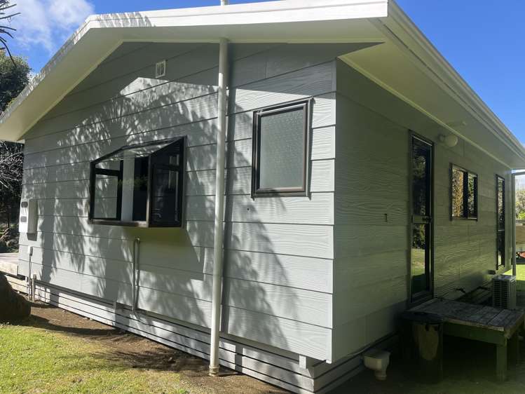 Address withheld Kerikeri Surrounds_3