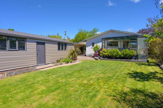 Sunny Tasman Gem - Executors Say Sell