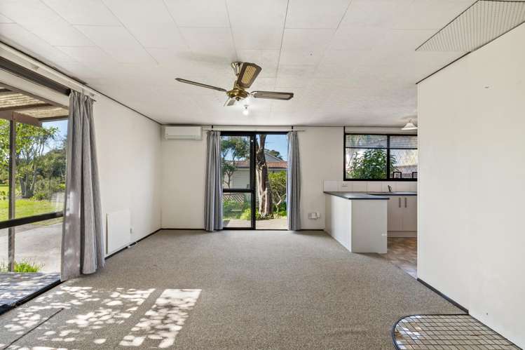 2/48 Queen Mary Avenue New Lynn_9