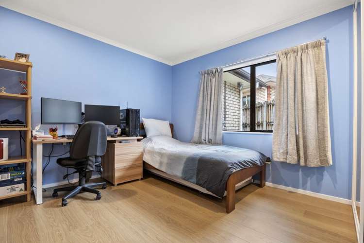 64 Black Teal Close Unsworth Heights_15