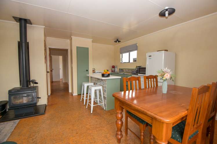 9 Lincoln Road Carterton_6