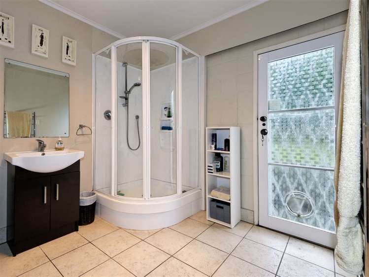 4 Spence Road Henderson_6