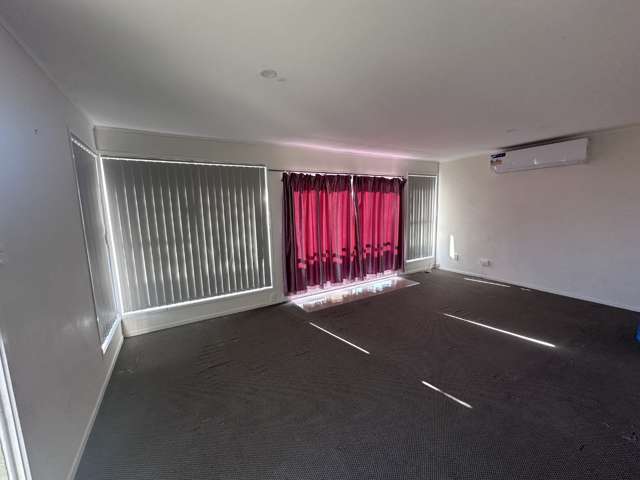 141 Wordsworth Road Manurewa_2