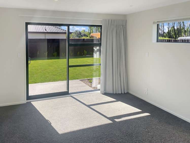 17 Mcquillan Avenue Woodend_6