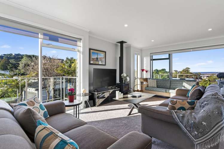 10 Taranui Place Mangawhai Heads_15