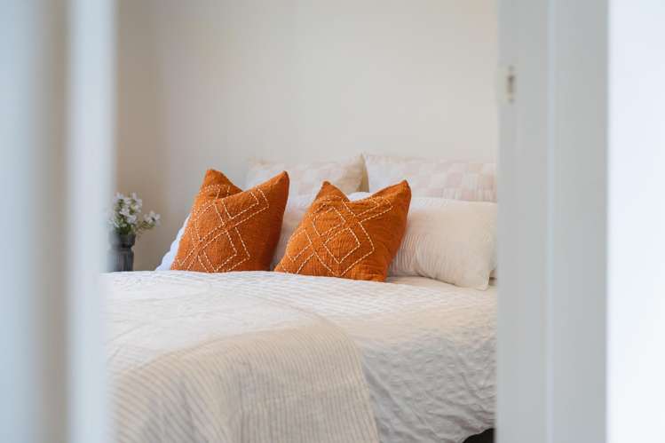 4 Regent Way Taradale_14