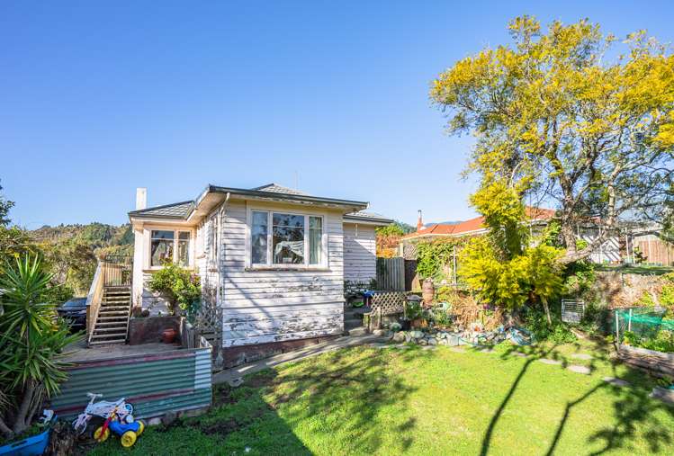 222 Saint Vincent Street Toi Toi_18