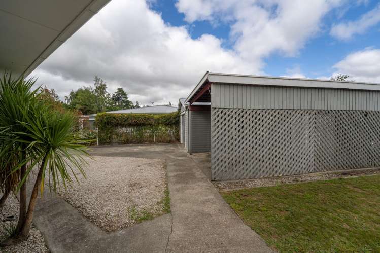 129 Whitby Road Wakefield_18