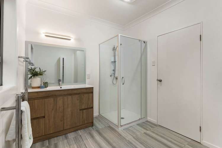 1/16 Matipo Road Mairangi Bay_8