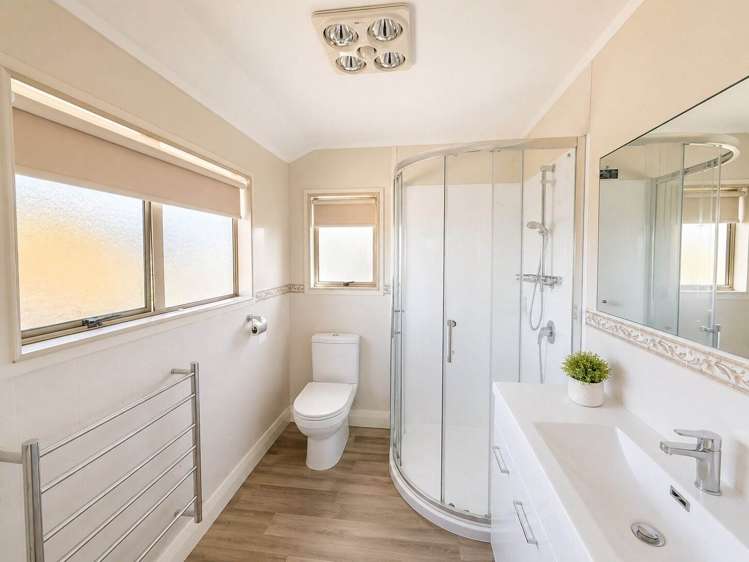 1167 Whangaparaoa Road Gulf Harbour_7