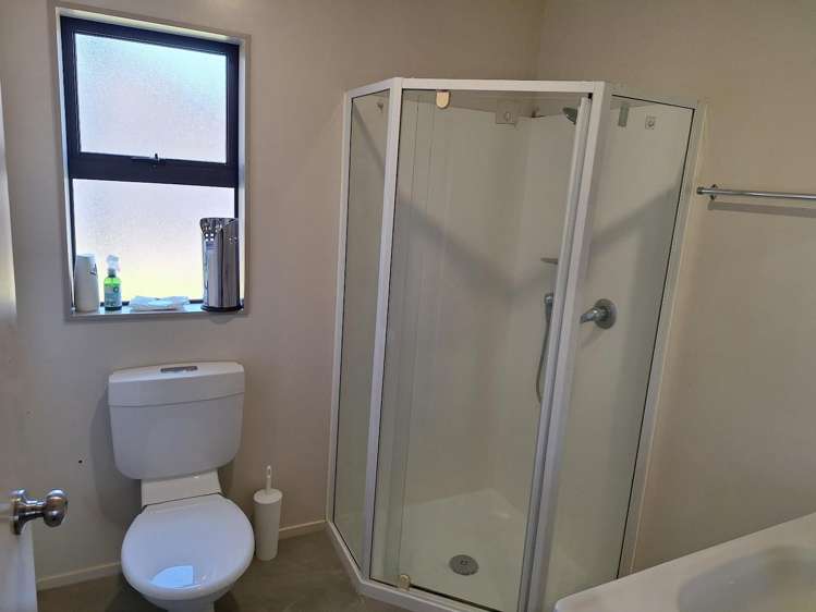 8 Pyramid Place 1665_7