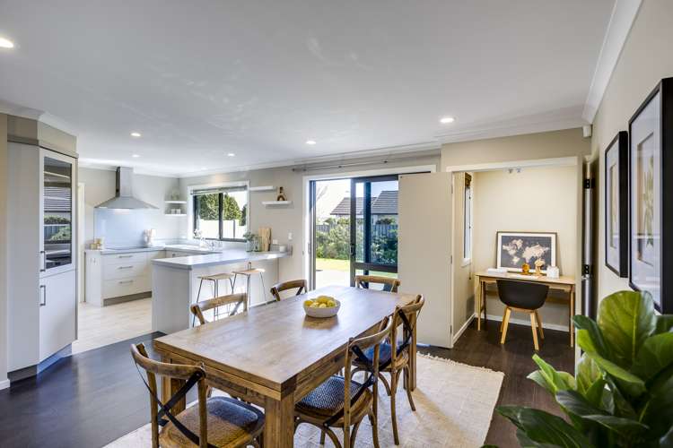 81 Russell Robertson Drive Havelock North_9