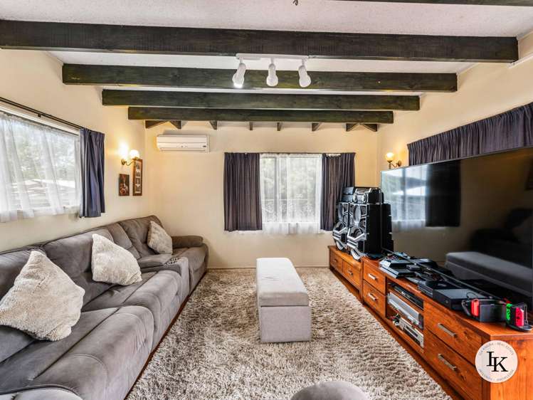 10 Hollinbrigg Place Manurewa_1