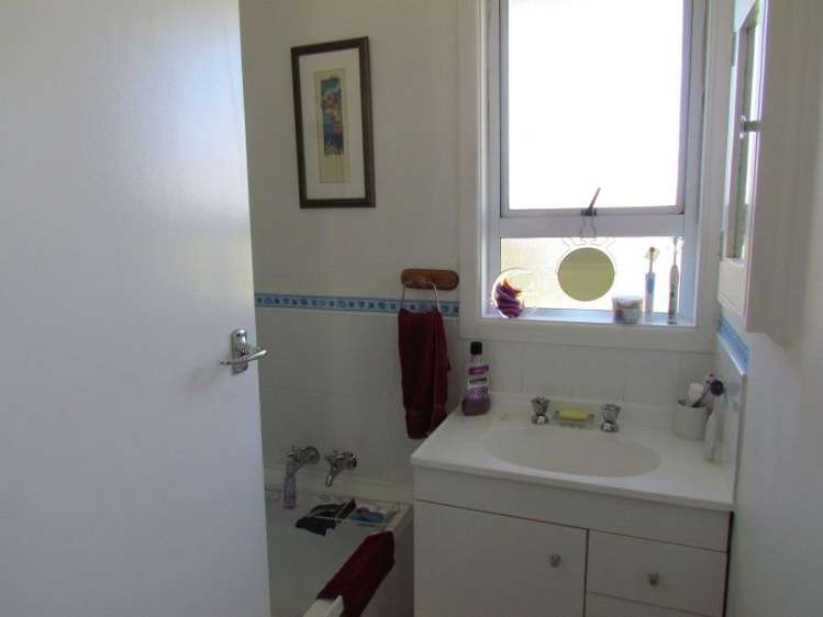 98 Kensington Road Waihi_11