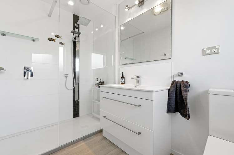 5 Ocean Crest Papamoa_21