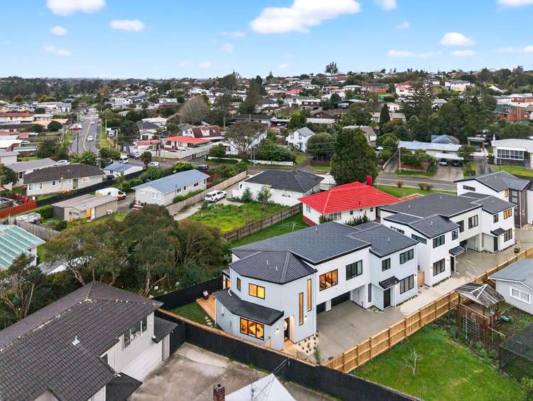 121D Vodanovich Road Te Atatu South_6