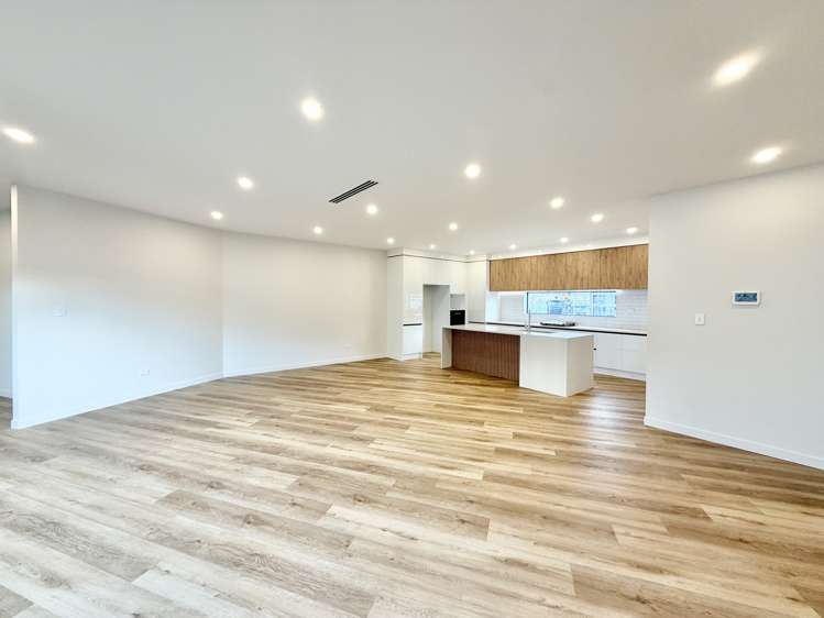 438 Te Taruna Drive_5