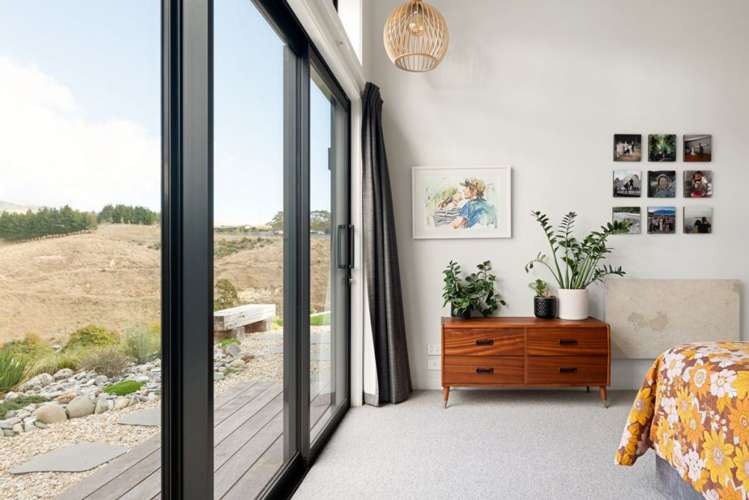 23 Hill Tops Way Stoke_16