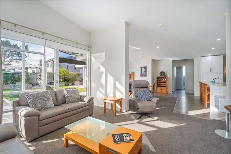 166 Sands Crescent Matarangi_6