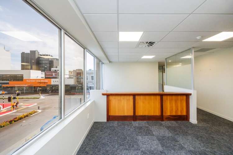 4 Broadway Avenue City Centre_10