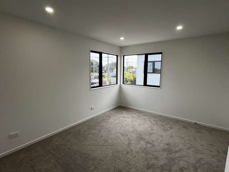 1/1 O'Connell Street Manurewa_7