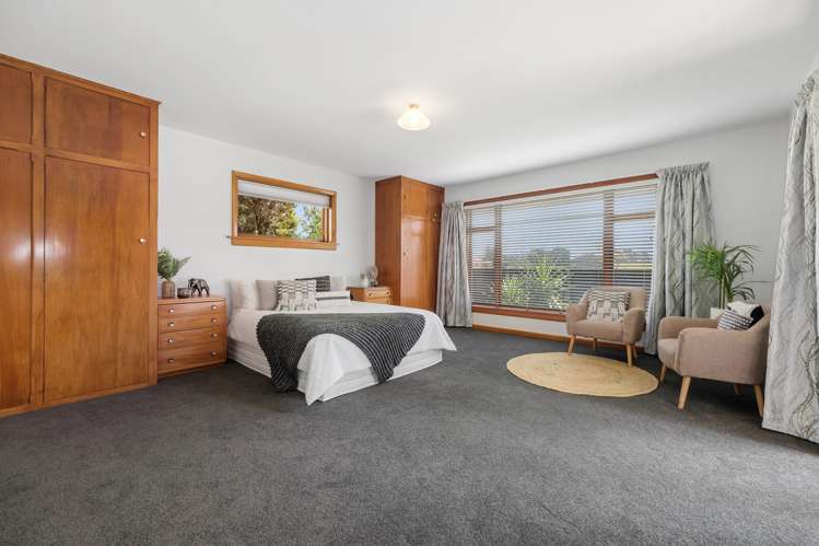 455 Johns Road Harewood_13