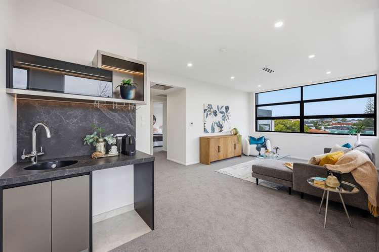 23 Sorrel Crescent Bucklands Beach_13