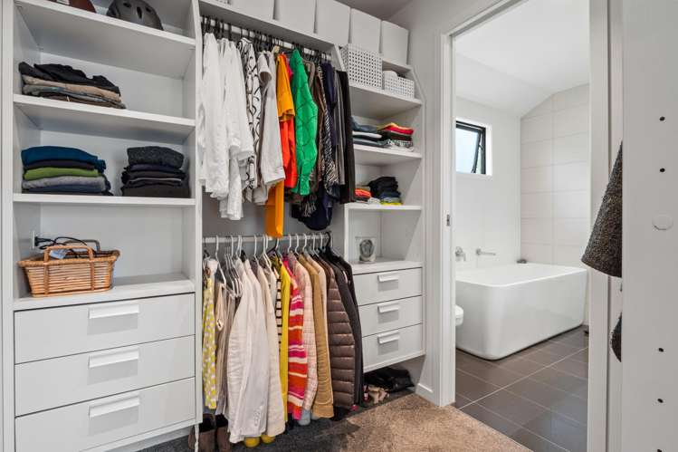 11 McKellar Drive Jacks Point_24