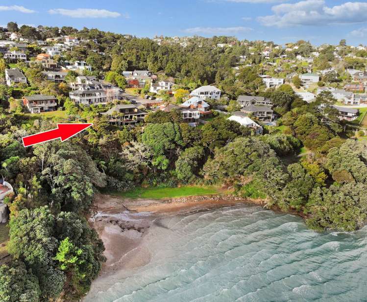 7 Poaka Place Beach Haven_1