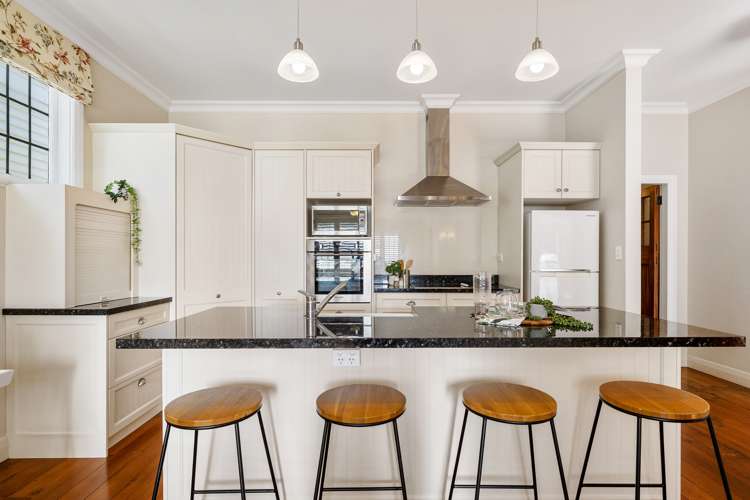 18 Burnell Avenue Thorndon_4