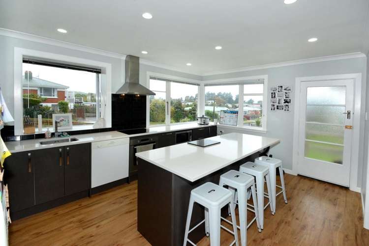 2 Valiant Road Waldronville_3