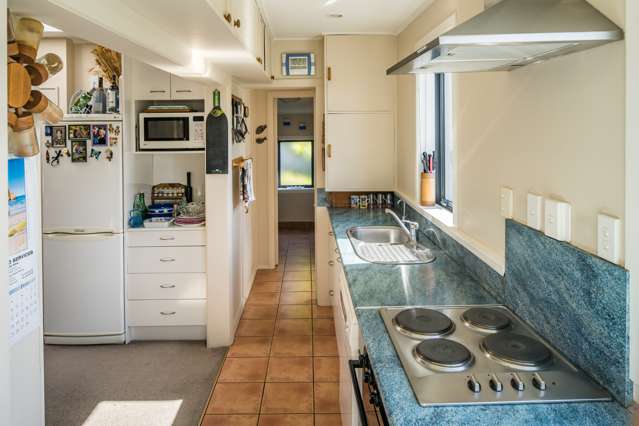 52 Gordon Road Plimmerton_4