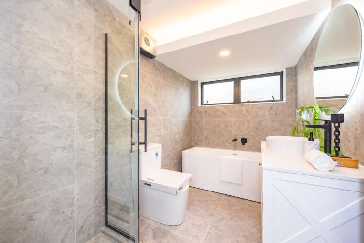 16 Skulander Crescent Orewa_14