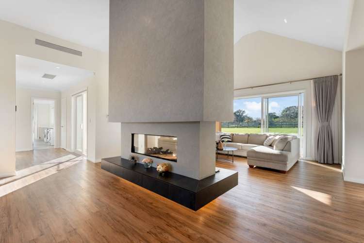 6 Livery Lane Taupaki_13