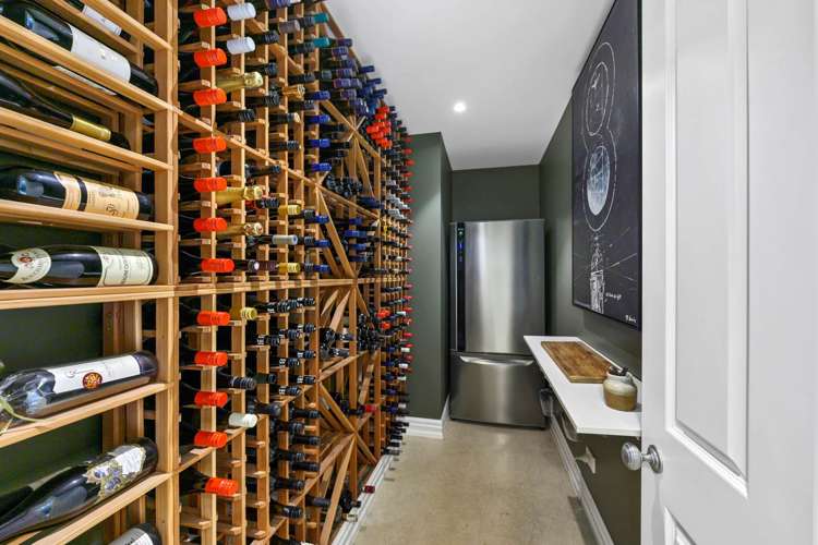 9 Shoal Bay Road Devonport_25