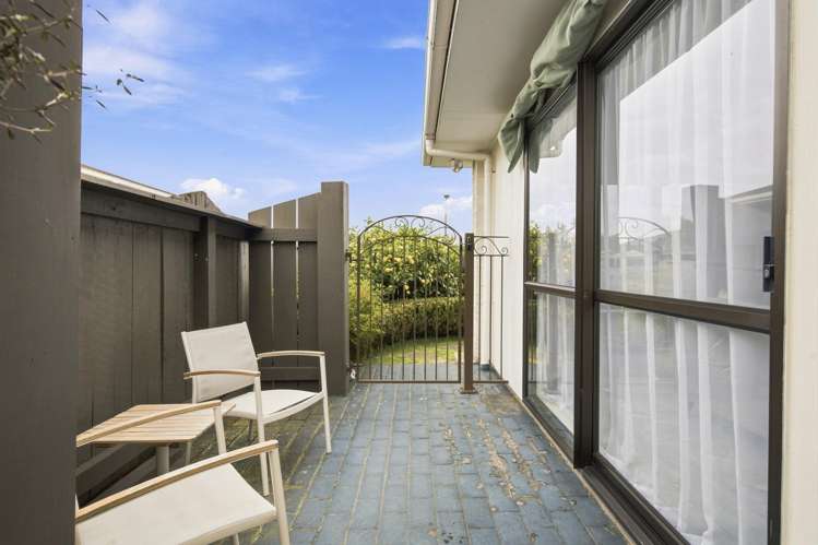 14 Warwick Place Springvale_15