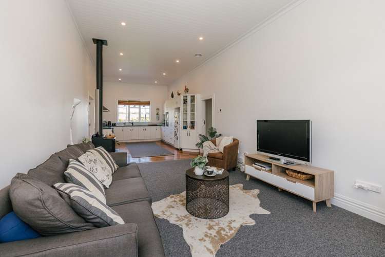 40 Turitea Road Fitzherbert_5