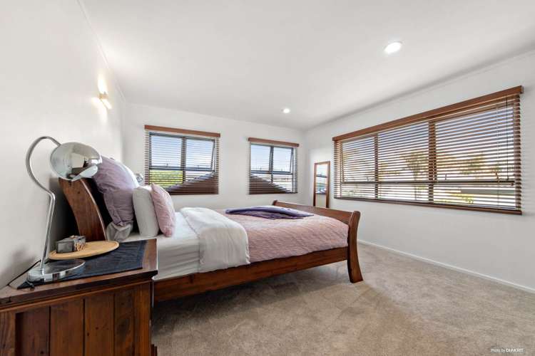 6 Kahala Place West Harbour_8