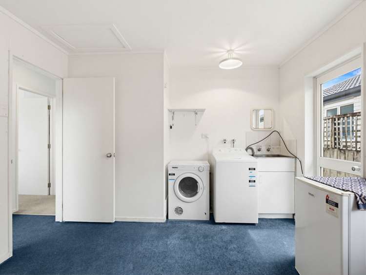 21b McGowan Place Orewa_22