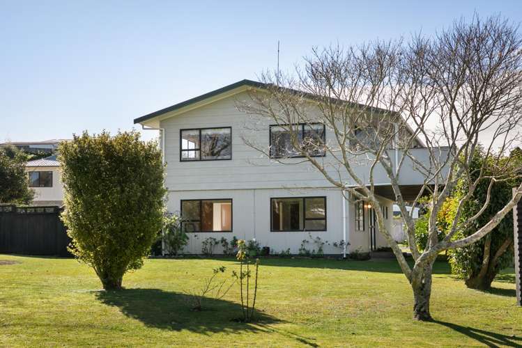 11 Pohutukawa Drive Athenree_24