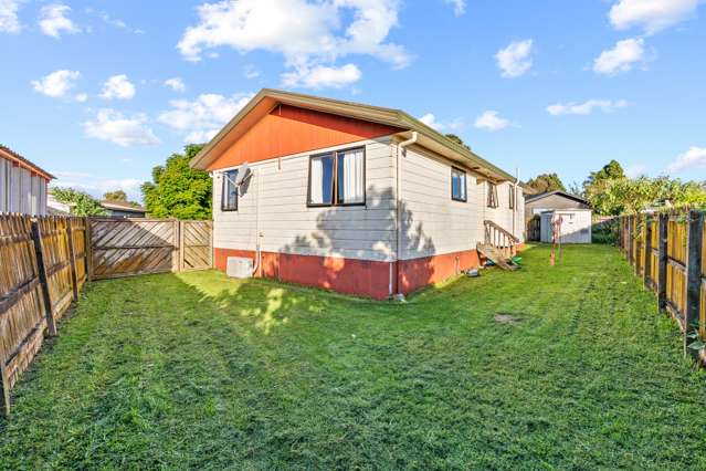 1/10 Etherton Drive Manurewa_1