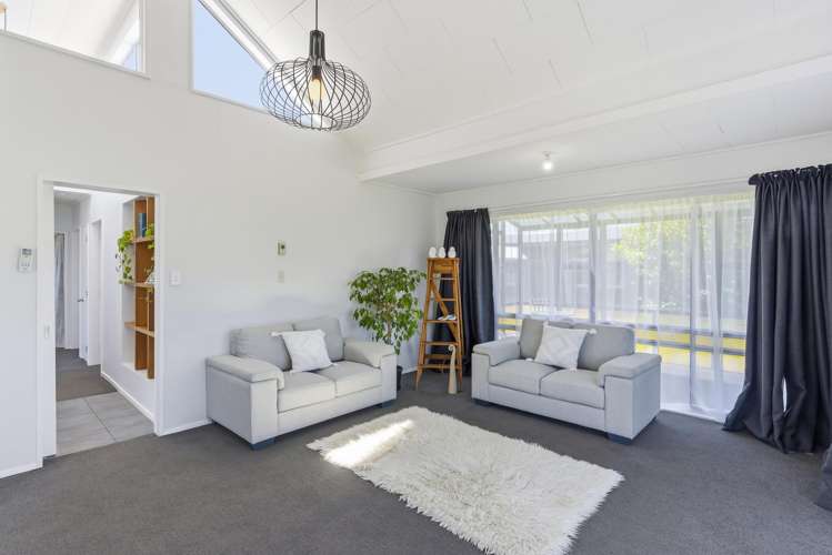 2 Cypress Grove Paraparaumu_12