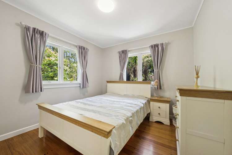 8 Arama Avenue Titirangi_15