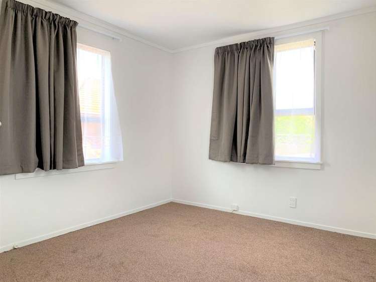 32 Waitangi Road 10051_7