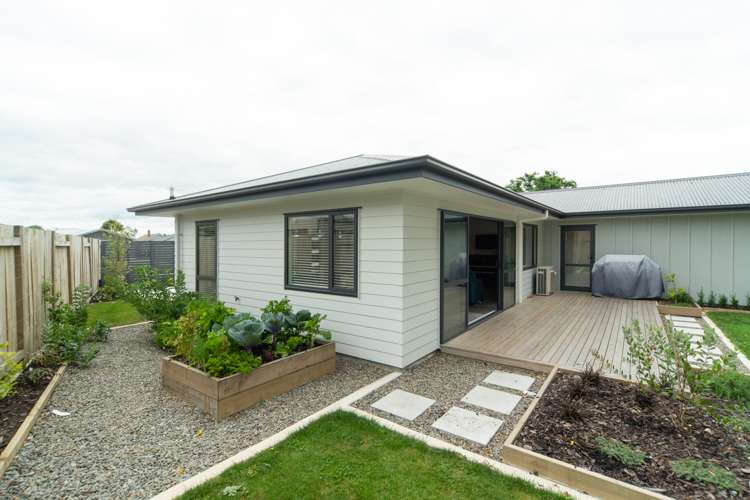 32 Wescombe Grove Feilding_7